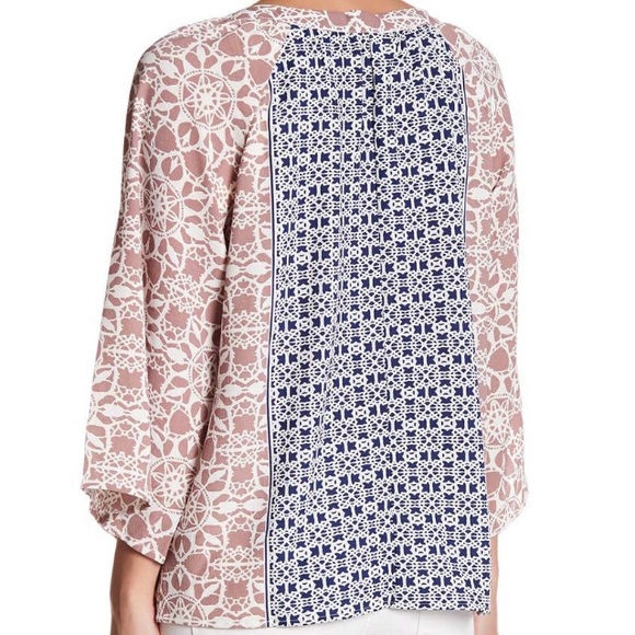 Lovestitch 3/4 sleeve tassel tie blouse - Picture 2 of 8